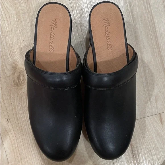 Madewell Black Leather Slip-On Clogs - Picture 1 of 5